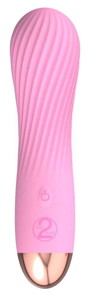Cuties Mini Vibrator Rosa har en Soft Touch-struktur, en guldspets och inkluderar en praktisk USB-kabel för laddning.