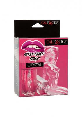 Förpackningen till Girls Girls Girls Crystal har en klar glasdesign av en skulpterad kvinnlig figur. Den rosa lådan är prydd med lekfulla läppbilder och varumärket "Girls Girls Girls Crystal", som visar upp CalExotics kreativa stil.