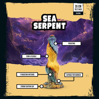 Mythical Mates Sea Serpent Dildo 26 cm har kroppssäkert silikon, märkta designhöjdpunkter, en kraftfull sugkoppsbas och kommer med ett kosmiskt inspirerat utseende.