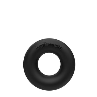 Bathmate Power Penisring är en svart, slät, munkformad ring med "bathmate" präglat på toppen - utformad för att hjälpa till att få hårdare erektioner.