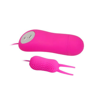 Pretty Love Blair Vibratorägg är en rosa, oval vibrator med ett strukturerat fäste och sidokontrollknappar designade för ultimat njutning.