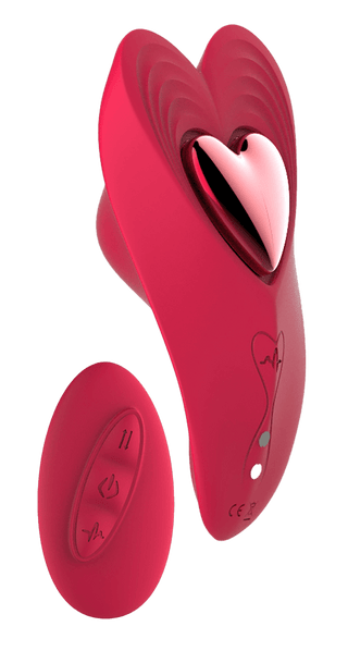 Upptäck hjärtformade läckerheter med The Secrets Of Love Panty Play Kit, med en röd massageapparat med metalliska accenter och en ergonomisk fjärrkontroll. Detta eleganta set lovar sensuell njutning när du justerar dess inställningar för att utforska kärlekens mysterier.