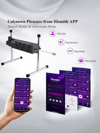 En reklambild visar Hismith Premium Pro Servok Sexmaskin med snygga metallben och ett intuitivt mobilapp-gränssnitt. Appen erbjuder Solo-spel, Play Remote och Play Online-lägen. En hand håller en telefon som visar dess Anpassningsbar Penetration-funktioner för personliga upplevelser.