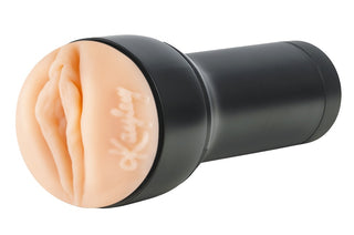 Kiiroo Feel Kayley Gunner är en svart, ficklampsformad automatisk masturbator med en hudtonad realistisk vaginalöppning och Kayley Gunners namn på ytan.