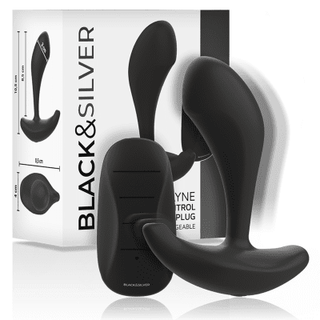 Black&Silver Dwane Buttplug är en svart prostata massageapparat med fjärrkontroll, tillverkad av kroppsäker silikon, och visas framför dess låda med mått.