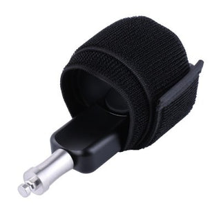 Svart handledsband med metallstiftsfäste på vit bakgrund, perfekt som Tillbehör Till Hismith Sexmaskin.