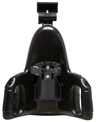 Svart VR-kontrollerhållare med grepphandtag, en central klämma för säker fastsättning och en design inspirerad av Fleshlight Universal Launch för att förbättra nedsänkningen.