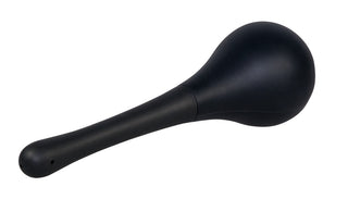 Anal dusch rumpan, en svart glödlampssuganordning med långt handtag, är idealisk för intim hygien och visas mot en vit bakgrund.