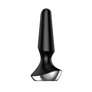 Satisfyer Plug-Ilicious 2 Appstyrd Plug är ett elegant, svart, konformat metallobjekt på en grå bakgrund, tillverkat av kroppssäkert silikonmaterial för säker och tillfredsställande användning.