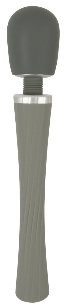 Super Strong Wand Vibrator i mörkgrå har ett slätt, rundat huvud och räfflat handtag för grepp, tillverkad av premium silikon för en lyxig känsla.