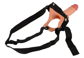 Strap-on Till Men erbjuder en realistisk design med justerbara remmar och är sakkunnigt tillverkad i flytande silikon i hudton för en autentisk känsla.