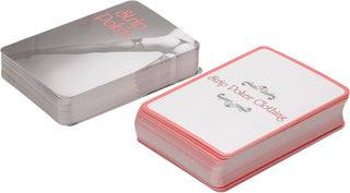 Idealisk för vuxna spelare, Strip Poker Kortspel innehåller två kortlekar – Strip Poker och Strip Poker Clothing – med dekorativa mönster som lägger till intriger till romantiska kvällar.