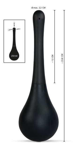 Den eleganta svarta Anal Dusch Rengöring Rumpan har ett långt handtag och erbjuder en kapacitet på 250 ml för optimal intimhygien.