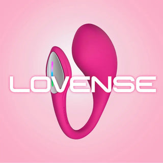 Lovense appstyrd vibrator i rosa silikon på rosa bakgrund