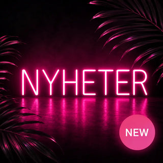 Neonskylt med texten "Nyheter" på mörk bakgrund med rosa belysning