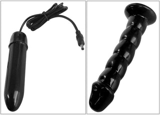 Svart trådbunden vibrator och spiraldildo med Body Dock Pro Sexmaskin dockningssystem, allt i svart slätt material.