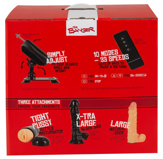 Röd låda som innehåller en fjärrstyrd sexmaskin med tre realistiska, hudfärgade dildo-tillbehör.