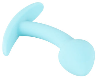 Cuties Mini Buttplug Blå är en härlig ljusblå plugg gjord av kroppssäkert silikon, med en charmig hjärtformad bas, perfekt att använda med vattenbaserat glidmedel för att förbättra din upplevelse.