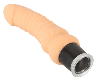 En svart vibrator med metallkant, tillverkad av naturtroget hudliknande material, med en längd på 18 cm.