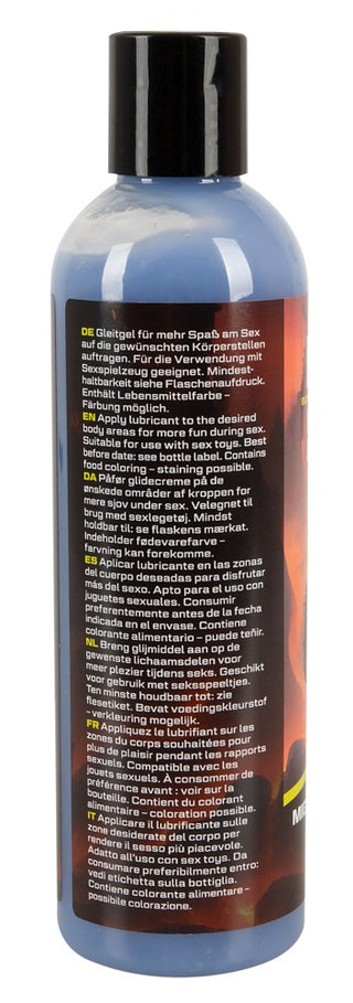 En 250 ml flaska Beasty Sperm Minotaur Glidmedel, perfekt för användning med Beasty Cocks leksaker, har instruktioner på flera språk på etiketten.
