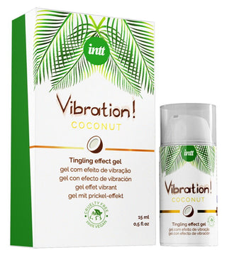 Ett produktfoto visar en låda och en flaska Intt Vibration Orgasmgel, med dess karaktäristiska stickande effekt. Förpackningen, dekorerad med gröna palmblad och en kokosnötsbild, framhäver dess grymhetsfria och veganska egenskaper.
