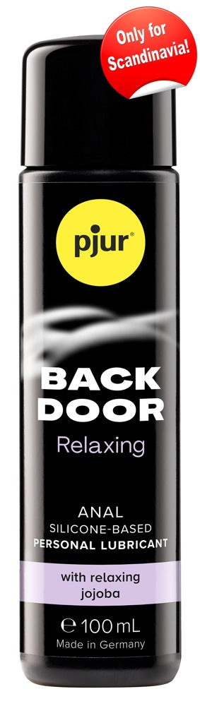 Pjur Backdoor Relaxing Analglid är ett silikonbaserat glidmedel i svart flaska med jojobaolja för komfort under intimitet. Speciellt märkt för Skandinavien, den är utformad för att förbättra avkoppling och lätthet under analspel.