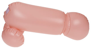 Lägg till humor till alla vuxna sammankomster med en uppblåsbar rosa cylindrisk ballong, som påminner om "uppblåsbara penisar", med hjälp av Cock Fighting Partyspel.