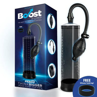 Vi introducerar Boost Penispump: en elegant enhet med en svart glödlampa och slang för att förbättra sexuell prestanda, komplett med en gratis silikon cockring för att effektivt öka erektionsstorleken.