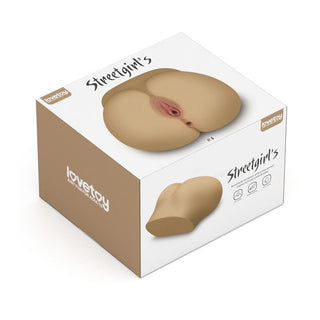 Realistisk onaniprodukt i mjukt, hudfärgat TPE med två öppningar och anatomisk utformning.