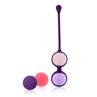 RS Rianne Knipkulor har lila och rosa kegel träningsbollar med en lång, flexibel koppling och två extra bollar designade för kegelträning för att stärka din bäckenbottenmuskler för starkare orgasmer.