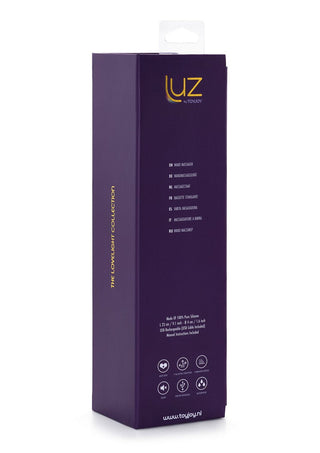 ToyJoy Luz Zenith från The LoveLight Collection by Luz kommer i lila rektangulär förpackning med vita ikoner och text. Den är gjord av premium 100 % ren silikon, inkluderar produktvårdssymboler längst ner och är USB-uppladdningsbar för bekvämlighet.
