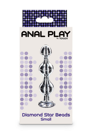 ToyJoy Diamond Star Beads-förpackningen har en elegant vit design med lila prickar, med den metalliska flerpärlprodukten gjord av nickelfritt aluminium och framhävd av ett dekorativt juvelskimmer.