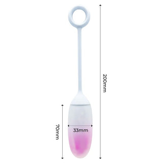 Vi introducerar IntoYou Vibratorägg i vitt och rosa, med en skaft och ögla för komfort. Med dimensioner på 200 mm längd, 70 mm höjd och 33 mm bredd passar den perfekt för dina behov. Para ihop den med ActiveJoy-appen för en förbättrad upplevelse.
