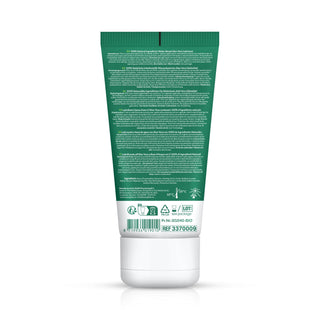 På baksidan av Aloe Vera Bio Glidmedel 100ml grön tub med vit text listas ingredienser, inklusive aloe vera och andra naturliga ingredienser, tillsammans med produktinformation.