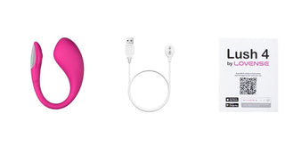 Lovense Lush 4 levereras med ett rosa bärbart vibratorägg, en vit USB-laddningskabel och ett instruktionskort – perfekt för interaktiv kameraanvändning eller kraftfull G-punktsstimulering.