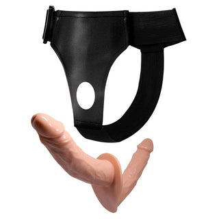 Svart justerbar sele med två realistiska dildoinsatser i silikon, designad för dubbel penetration.