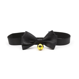 Svart Bow BDSM Collar - ett justerbart halsband med gul bjällra i mitten, presenterat mot vit bakgrund.