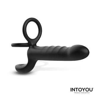 Svart dubbeldildo i silikon med ringhandtag och böjd form, avbildad mot en vit bakgrund med INTOYOU-logotypen.
