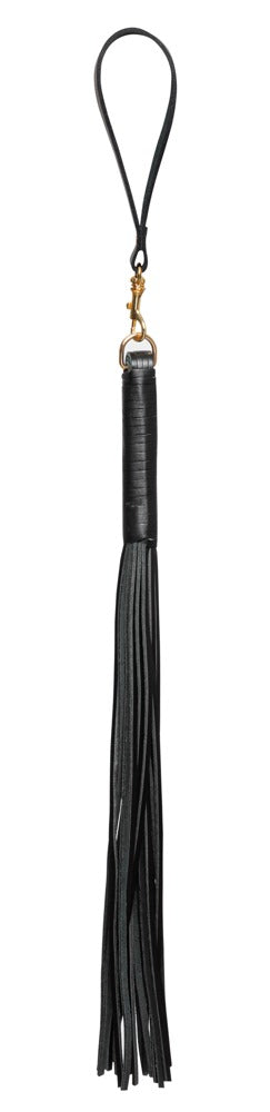 ZADO Leather Flogger är tillverkad av mjukt läder och har en svart läderdesign med ett handtag med ögla och långa, dinglande fransar.