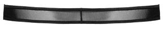 En närbild av Svart Herrstring med Pouch choker från Svenjoyment, med skirt nätmaterial och smala svarta kanter. Dess eleganta, minimalistiska design visas upp när den ligger platt.