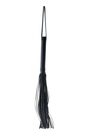 Blaze Läderliknande Flogger 24cm har en svart läderliknande design med ett robust handtag och långa, eleganta svansar – perfekt för att intensifiera vilken BDSM-session som helst.