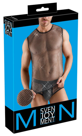 En man modellerar en transparent Svenjoyment Nättröja Herr och underkläder på en blå Svenjoyment-förpackning.