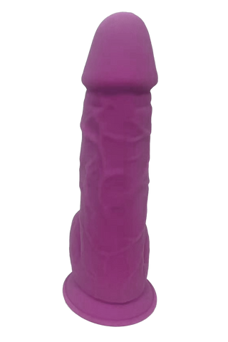Termo-Reaktiv Realistisk Dildo Lila är en lila silikondildo med verklighetstrogna detaljer och en robust sugkoppsbas för handsfree njutning.
