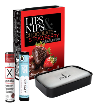 Nipple & Lip Pleasure Kit innehåller choklad- och jordgubbsbalsam plus en Sensuva-metallburk - perfekt för söta läppar eller bröstvårtor.