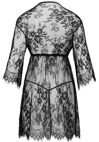 Svart kimono i blommigt spets från Cottelli med trekvartsärmar och matchande stringtrosa.