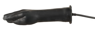 Svart uppblåsbar latexdildo med en tunn uppblåsningsslang vid basen.