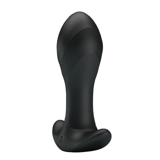PrettyLove Vibrerande Analplugg är en svart, böjd analplugg i kroppssäker silikon med utsvängd bas, ergonomisk design och 12 vibrationsfunktioner för ökad njutning.