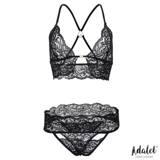 Adalet Ella 4-delat Lingerieset: Elegant svart spetst bralette och matchande stringtrosa med vackra blommönster och strappy detaljer.