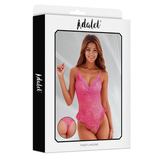 Adalet Iris Öppen Gren Body i rosa, med mjukt tyg och detaljerad design på ryggen.