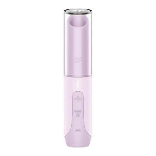 Satisfyer Secret Kiss är en elegant, rosa elektronisk klitorisstimulator med en cylindrisk topp med knappar och indikatorer. Designad av plast och metall, erbjuder den en banbrytande upplevelse genom skonsam tryckvågor-teknik.